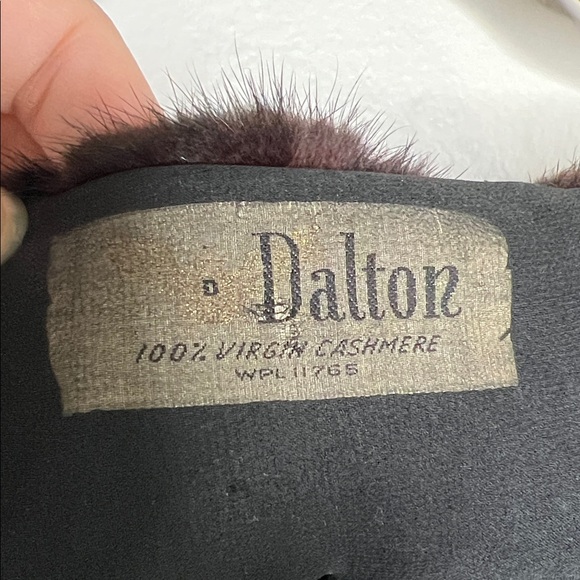 Vintage Dalton Cashmere and Fur Black Cardigan - Picture 7 of 12